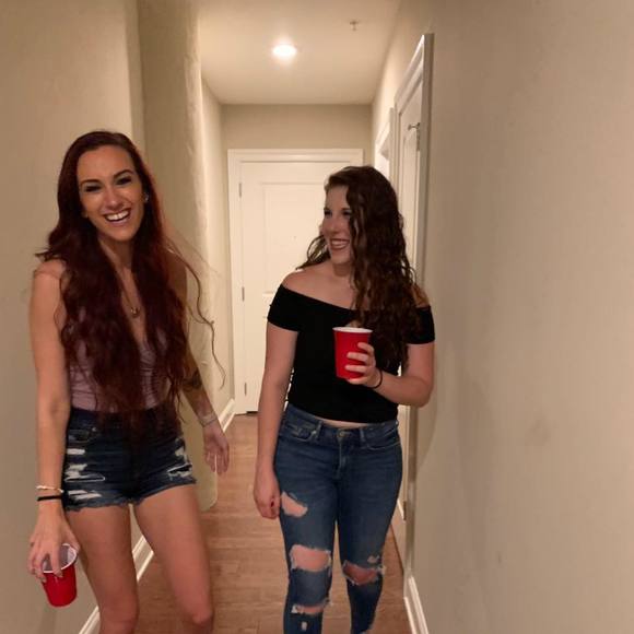 Meet your Posher, Lillie - Picture 1 of 1